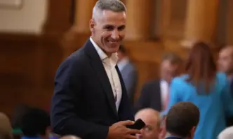 От профила във Фейсбук на Любомир КариманскиПодуправител на БНБ унижи