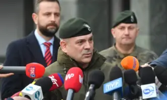 НАТО следи ситуацията Руска ракета вероятно е навлязла във въздушното