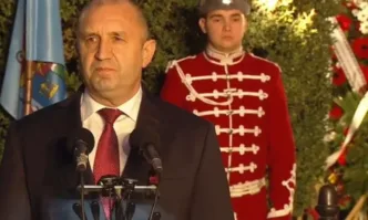 Румен Радев: Само сплотени под трибагреника можем да възкресим България