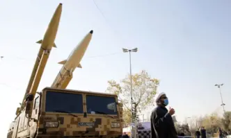 Американски военни бяха ранени при ракетна атака срещу военновъздушната база