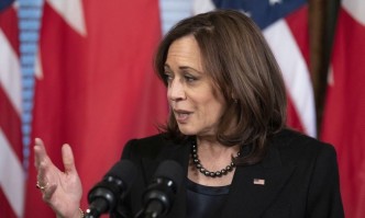Американският вицепрезидент Камала Харис ще посети Полша и Румъния следващата