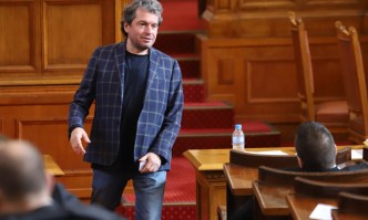 Тошко Йорданов с призив към СЕМ да помисли за предсрочно прекратяване на мандата на Кошлуков