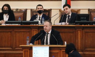 Депутат от ИТН поиска оставка на Христо Иванов като председател на комисията за конституционни промени