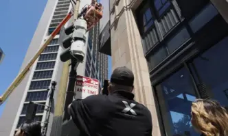 За пореден път напрежение около бившата вече Туитър след закупуването