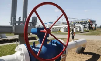 Евтиният газ по договора ни Газпром Експорт в хранилището Чирен