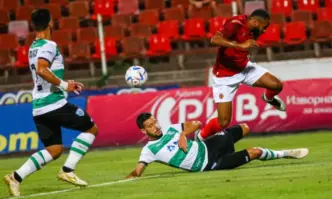 Черно море остава непобеден в Efbet лига след като моряците изпуснаха да