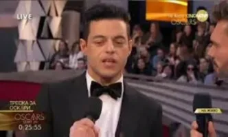 Актьорите Ема Корин и Рами Малек са се разделили съобщават