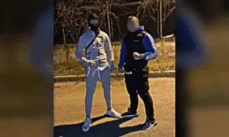 От Фейсбук профила на Тома НиколовАХ ТЕЗИ МЛАДЕЖИ Хванаха тримата тийнейджъри