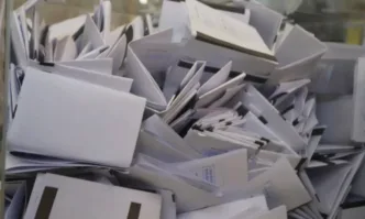 Към 14 часа на 1 април са регистрирани 5400 извършени