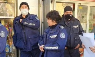 Опит да премахнат дългогодишен павилион за дюнери в столичния квартал