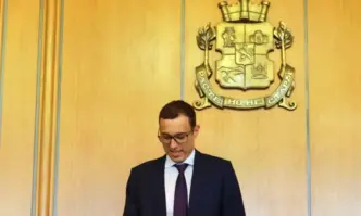 От Фейсбук профила на Диана Русинова Разбирачите от общината пренебрегнаха разпореждането