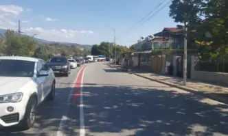 Традиционно Главен път Е 79 се затапи след като аварира ТИР