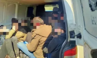 Наш шофьор стигна до Франция с промъкнали се мигранти в камиона му