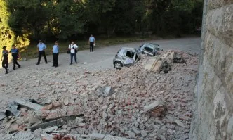 МВнР: Няма информация за пострадали българи при труса в Албания