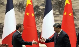 Френският лидер Еманюел Макрон призова китайския си колега Си Дзинпин