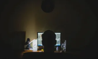 Сега вместо дронове Лучин ще трябва да изпраща камиони пълни