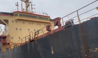 Българският кораб Царевна се подготвя да напусне Мариупол