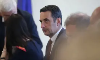 Това е процедура за възлагане на услуга – доставка на