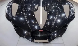 Уникален автомобил Bugatti единственият подобен произвеждан някога беше продаден на