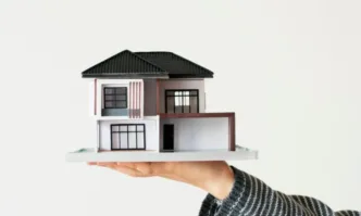 Покупката или продажбата на недвижимо имущество е едно от най