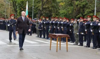 Премиерът Росен Желязков: Повишаването на доходите във въоръжените сили ще продължи и през следващите години