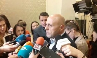Коментар на Томислав Дончев за закона на ПП за наказателните списъци(ВИДЕО)