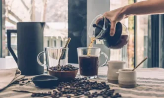 Започването на деня с чаша горещо кафе е ежедневие за