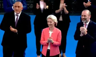 Лидерът на ГЕРБ Бойко Борисов започна своята реч при представянето