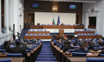 Предложението за бюджет за 2026 година скара депутатите и днес Причина