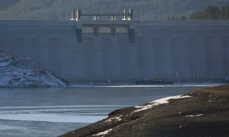 Само 1 6 млн куб м делят язовир Студена от преливане