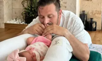 Мнозина се учудиха на новината че младоликият актьор е станал