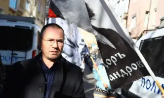 Съпредседателят на ВМРО настоява за спешна реакция срещу действия по