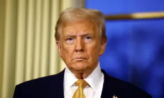 Администрацията на президента Тръмп обмисля налагането на санкции срещу длъжностни