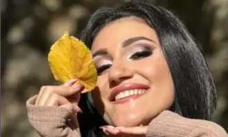 Дебора отново е активна в социалните мрежи Отново е усмихната