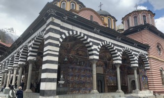 Рилският манастир с 28 000 лева за ток – въвеждат режим на отоплението