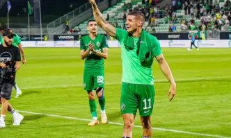 Нападателят най вероятно ще изиграе последния си мач срещу АяксЛудогорец гостува