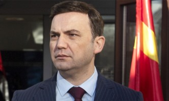 Външният министър Буяр Османи излезе с призив България да смени