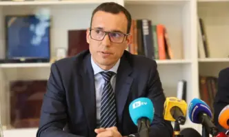Кметът на София Васил Терзиев оттегли заповедта си за спиране