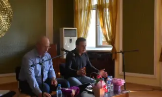 Втори ден конференцията за руския фактор в българските кризи предизвиква