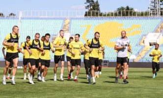 Феновете на Ботев Пловдив обявиха пълна подкрепа към собственика на