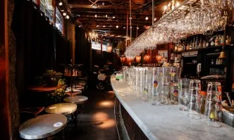 Заради COVID-19: Белгия затваря барове и ресторанти, въвежда вечерен час