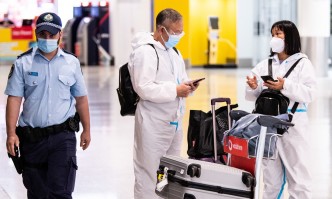 Организацията обаче препоръча да не се налагат прибързани забраниНовият южноафрикански