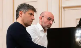 На 16 октомври от 19 30 ч с галаконцерт в зала