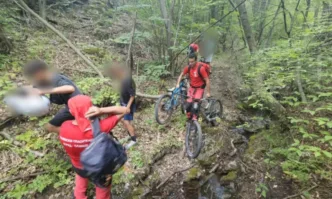 Три момчета се изгубиха в планината край Сливен, откриха ги пожарникари и планински спасители