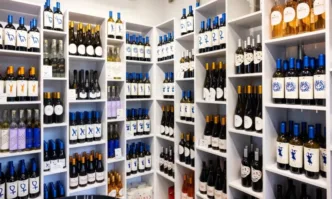 Изба Магура ще предлага отбрани вина и ракии в нов фирмен магазин