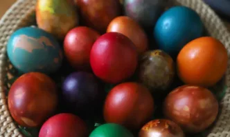 Ще бъдат изплатени по 70 лв Великденски надбавки на част