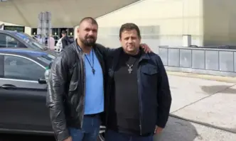 Величие: Враговете на свободната република ще ни наричат Ваши Величества! Обещах Ви го