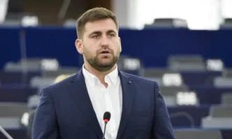 Андрей Новаков поиска 45 млн. евро от бюджета на ЕС за справяне със свинската чума