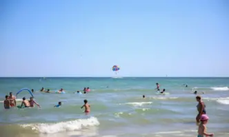 РЗИ и Софийският университет взимат проби от по-рисковите плажове по Черноморието