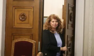 Днес президентът Илияна Йотова ще връчи мандат за съставяне на